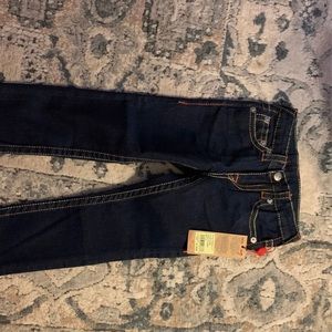NWT True Religion skinny jeans size 4